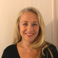 Pauline Dickinson
