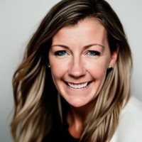 Holly Martin