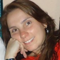 Elaine Resende