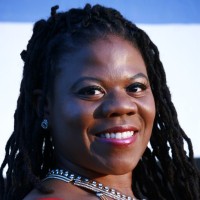 Angela Williams