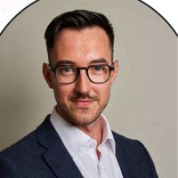 Oliver Barker