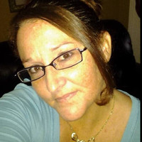 Lena Saunders