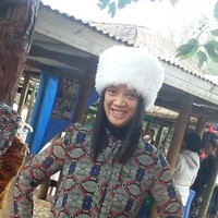 Charmaine Esterhuizen