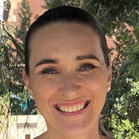 Amy Lazar