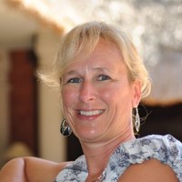 Mary Mitchell
