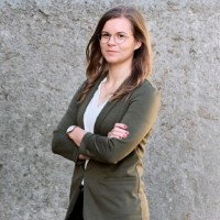 Sabrina Schmal