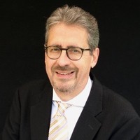 Dr. Dieter Feustel