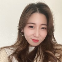 CLAIRE LEE