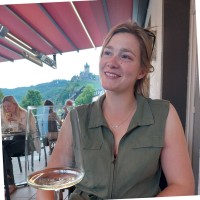 Shari Van De Wiele