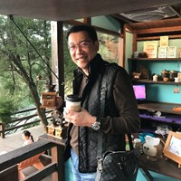 许宏德
