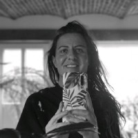 Stephanie Deroubaix