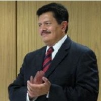 Noé Adolfo Riande Juárez