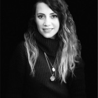 Menekşe Taşçilar