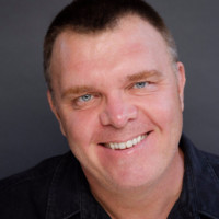 Mark Holmes