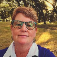 Lorraine Mobley,R.Ph.