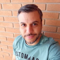 Alex Aro
