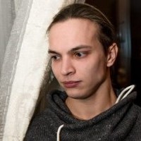 Денис Бурынин