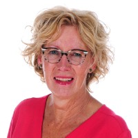Anja van Riel