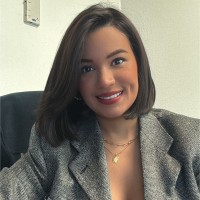 Luz Valencia Agresott