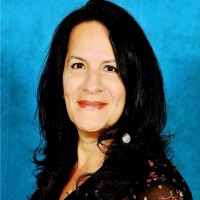 Suzanne Martino Casuscelli