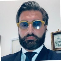 Luca D.