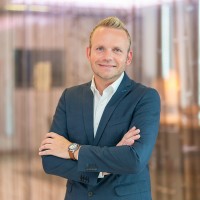 Dr. Lutz Jansen