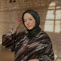 Büşra Kayhan