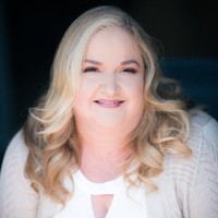 Dina Hart