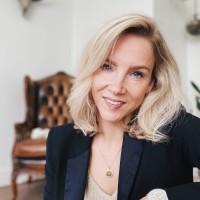 Melanie Van Den Beld