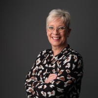 Claire Roe