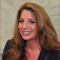 Dina Thomas