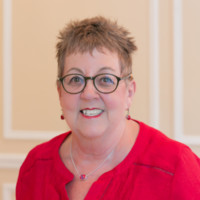 Peggy E.Tharp