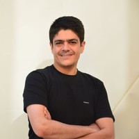 vahid khanzadeh
