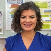 Lindsay Murray