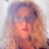 Annemarie De Heer
