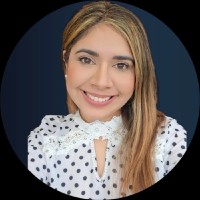 Pamela Estoceres