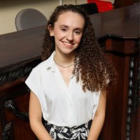Júlia De Albuquerque Meira