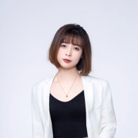 Julie Wang