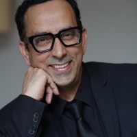 Ian Khan 