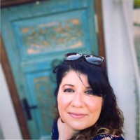aysegul akyuz