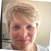 Annemarie Loof