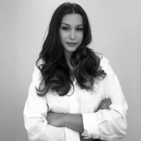 Julia Becker