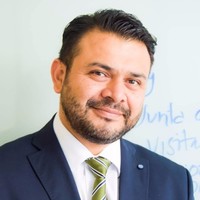 DR LUIS GRANADOS MSc