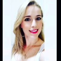Rubia Caroline Favoni