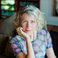 Monica Laurence