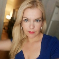 Christine Apostolou
