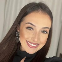 Ana Luiza Frazao