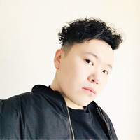 苗亦龙