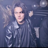 Max William