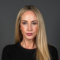 Becky Binns, PHR